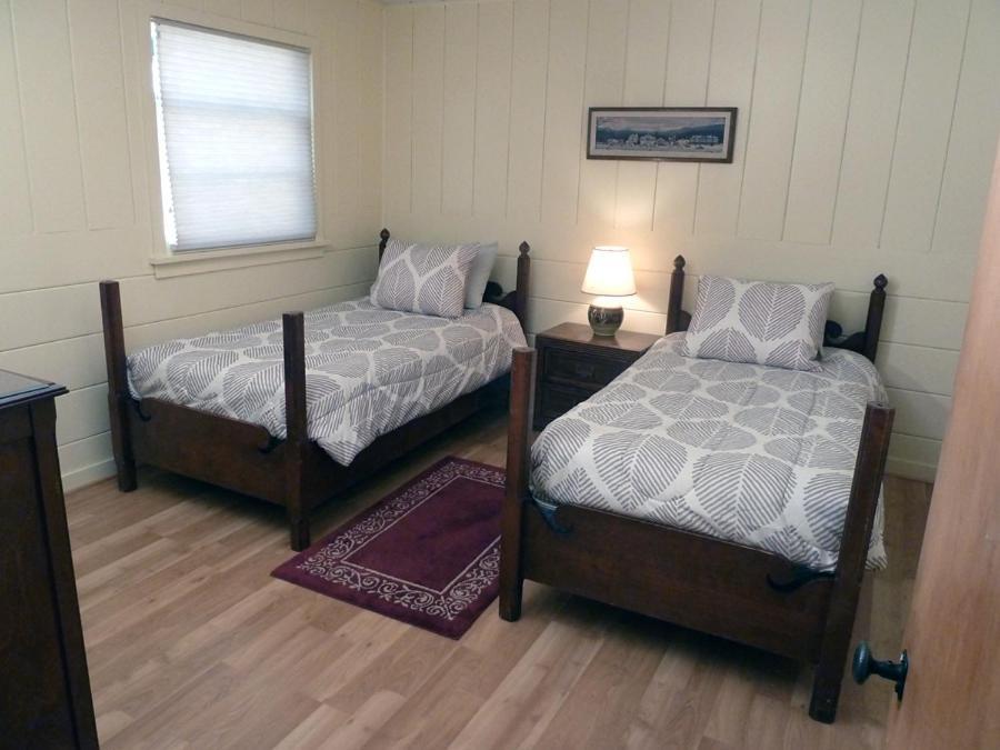 בנד Mirror Pond Bungalow מראה חיצוני תמונה