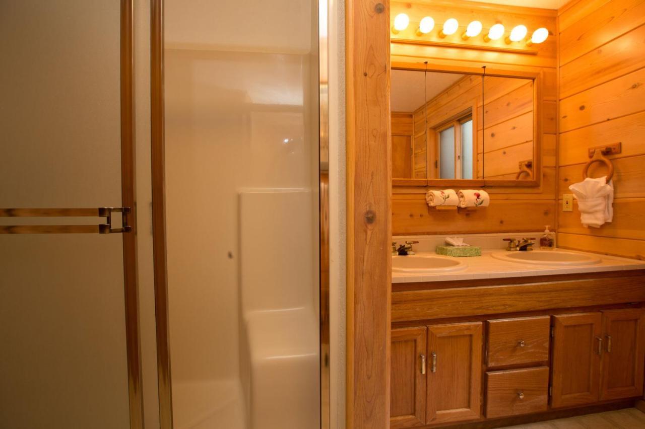 בנד Mirror Pond Bungalow מראה חיצוני תמונה